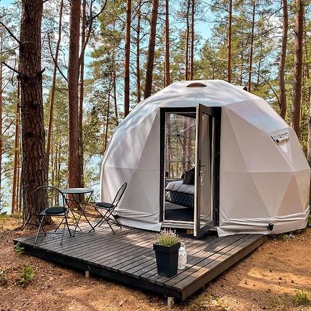 Molėtai Skywoods.Glampingヴィラ エクステリア 写真